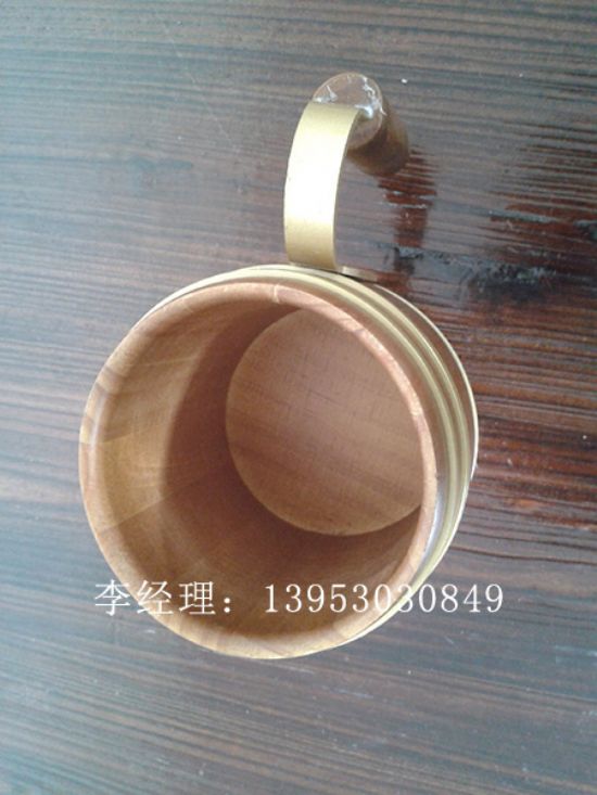 點擊查看詳細信息<br>標題：木制水杯 閱讀次數(shù)：2160